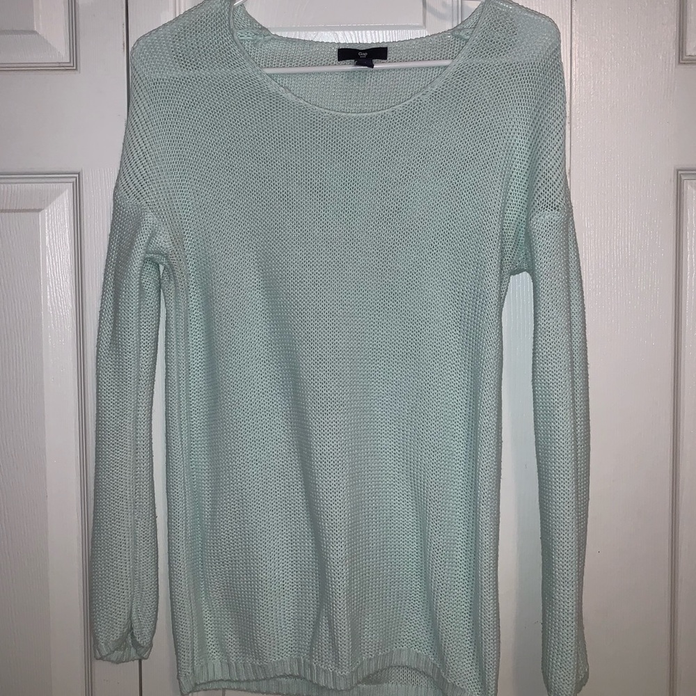 Women’s sweater